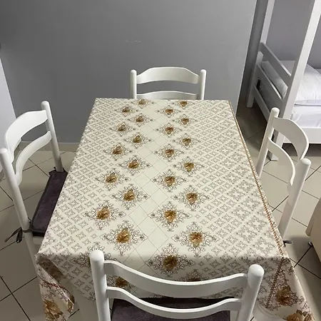 Enis Appartamento Vlorë